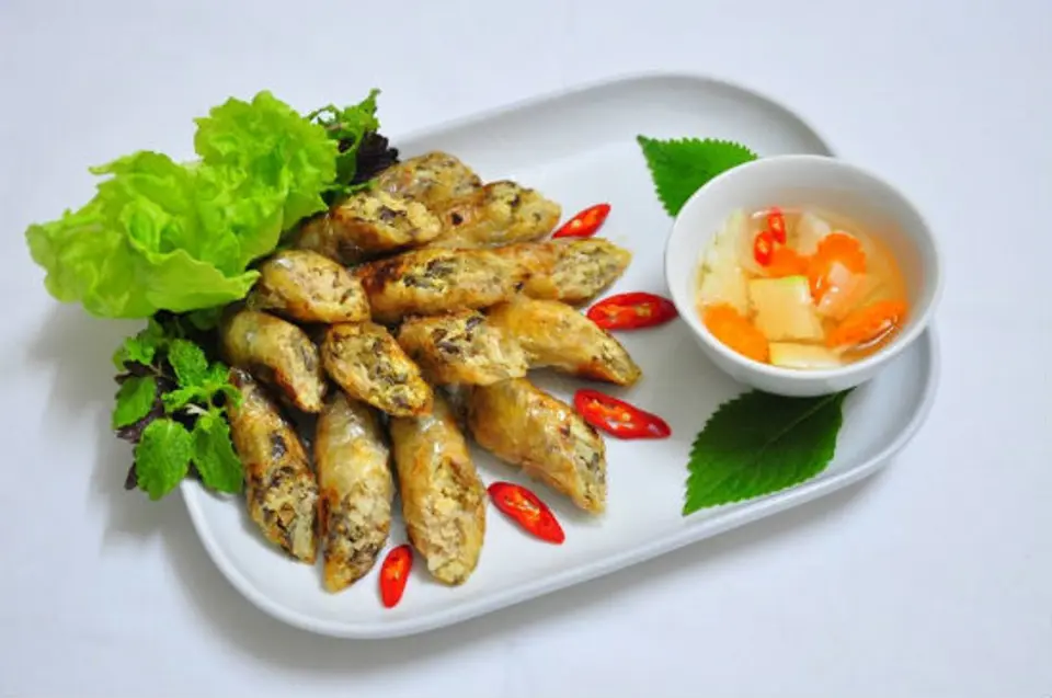 Bí quyết pha nước chấm nem tuyệt ngon