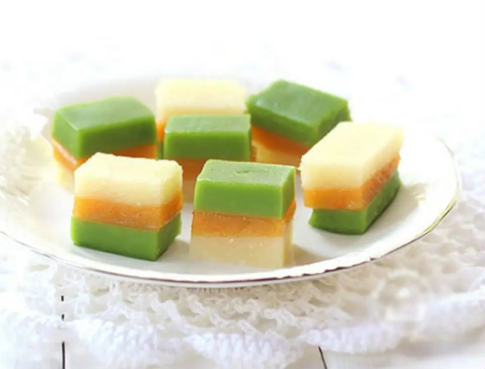 Cách làm bánh sắn ba màu thơm ngon, đẹp mắt cho cả gia đình Cách làm bánh sắn ba màu thơm ngon, đẹp mắt cho cả gia đình