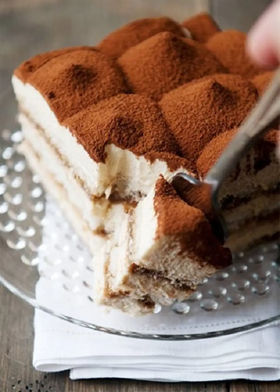 Cách làm bánh Tiramisu ba tầng độc đáo