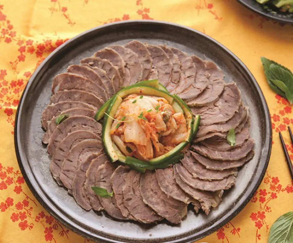 Cách làm bắp bò ngâm nước mắm thơm ngon