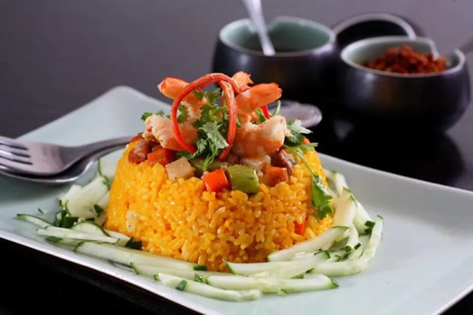 Cách làm cơm âm phủ xứ Huế đặc biệt thơm ngon