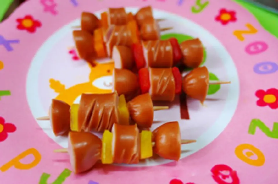 Cách làm cơm hộp bento uyên ương đơn giản cho ngày lễ tình nhân