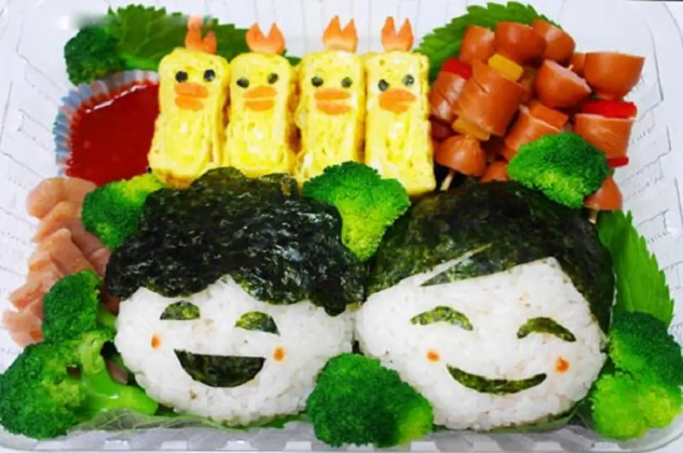 Cách làm cơm hộp bento uyên ương đơn giản cho ngày lễ tình nhân