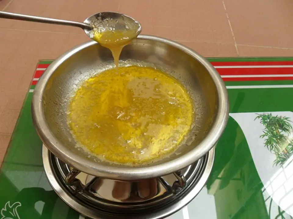 Cách làm khoai lang chiên bơ ngon miệng