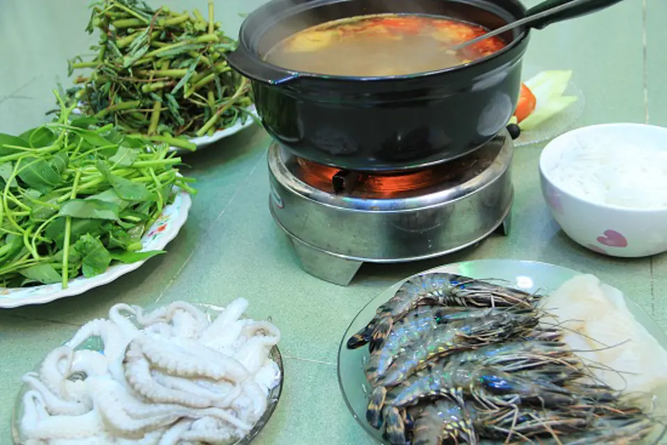 Cách làm lẩu hải sản thập cẩm