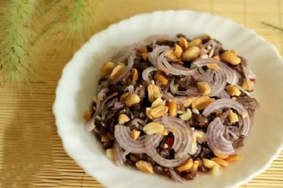 Cách làm món bò tái chanh ngon miệng