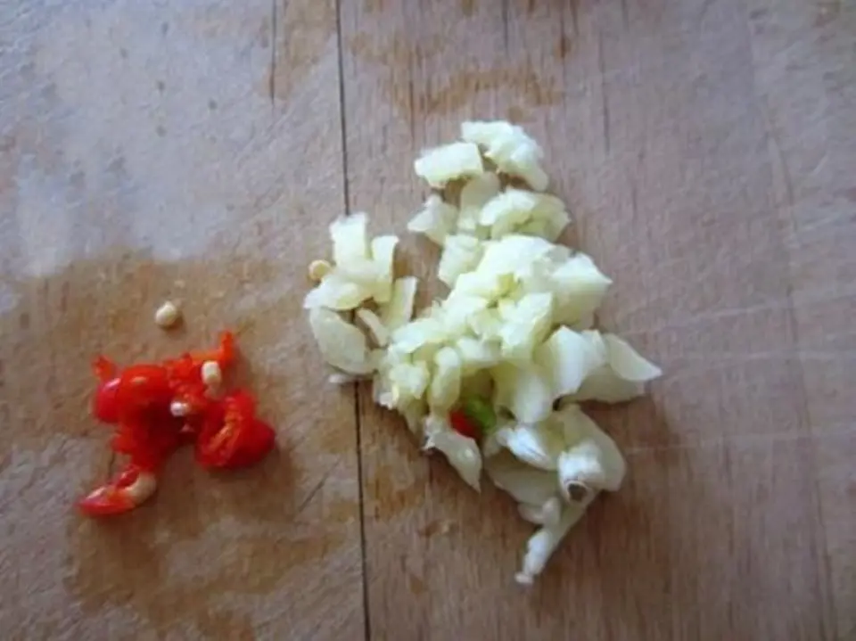 Cách làm món bò tái chanh ngon miệng