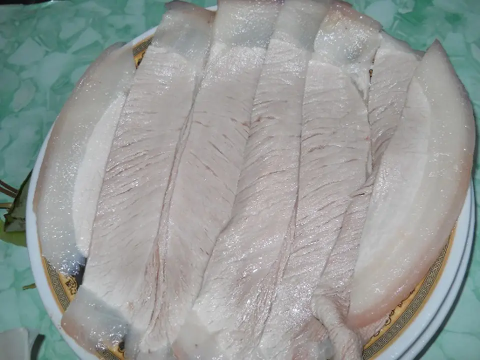 Cách làm món phở cuốn thập cẩm đơn giản tại nhà