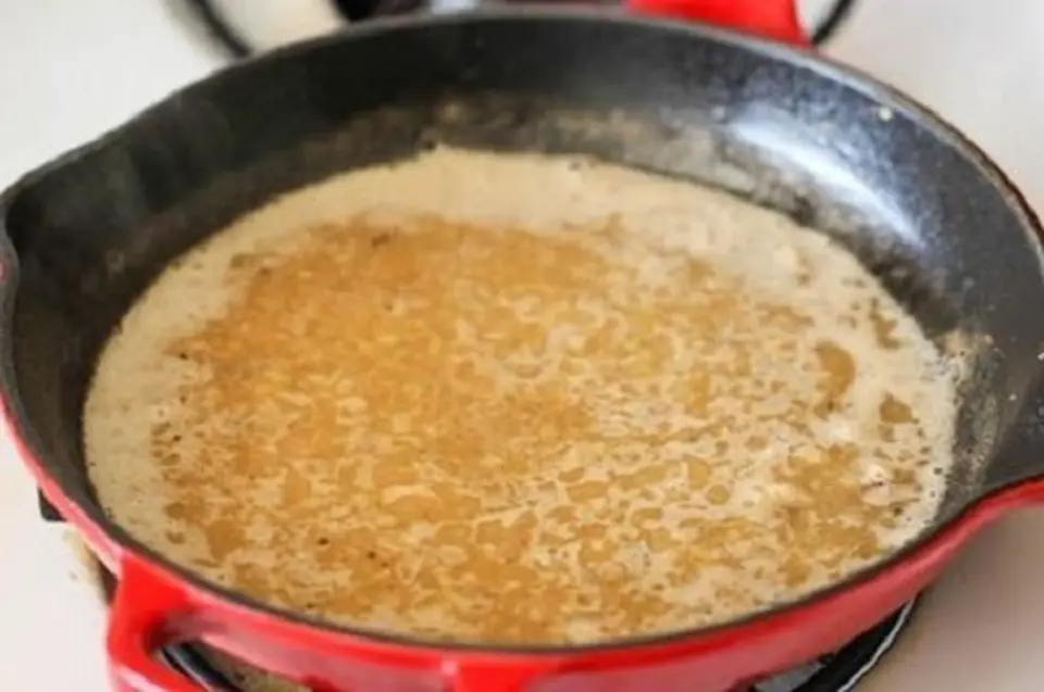 Cách làm món tôm xào bơ tỏi tuyệt ngon
