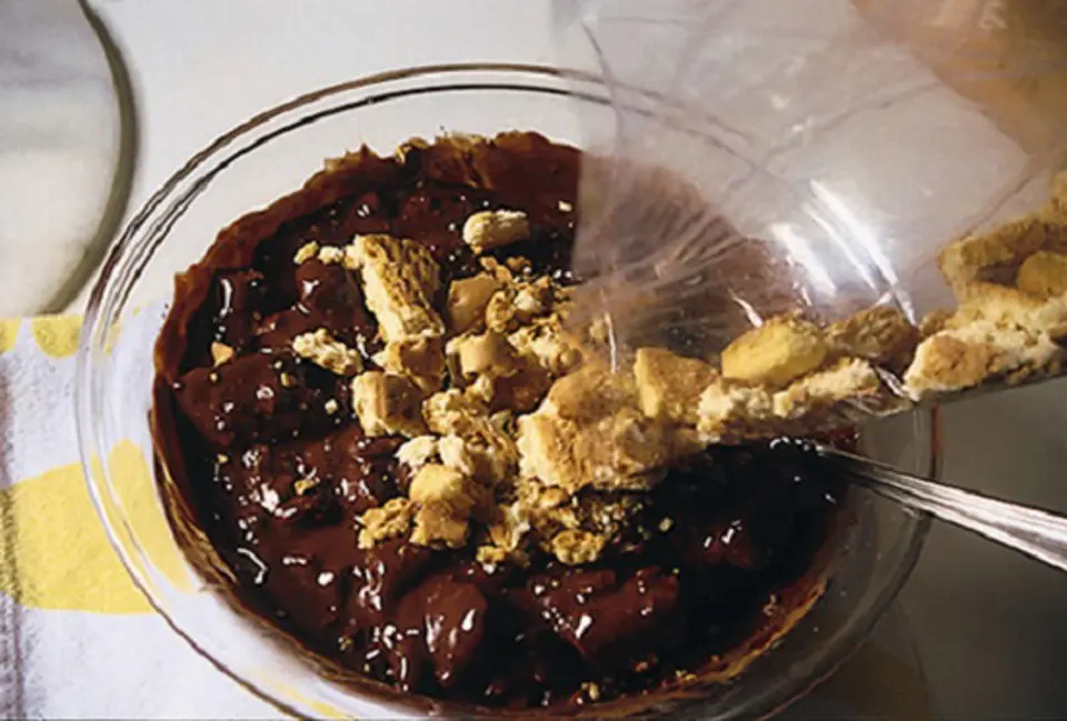 Cách làm món “ xúc xích” chocolate hấp dẫn mới lạ Cách làm món “ xúc xích” chocolate hấp dẫn mới lạ