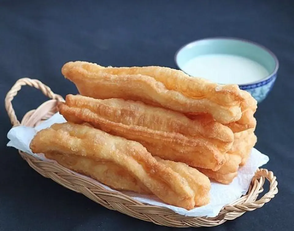 Cách làm quẩy nóng giòn