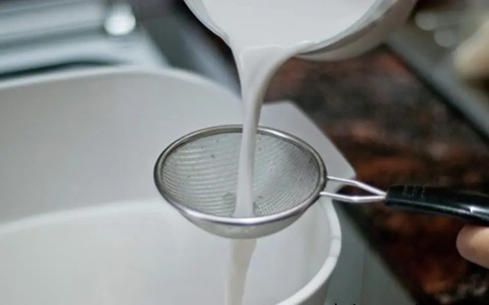 Cách làm sữa chua phô mai mới lạ cho bé