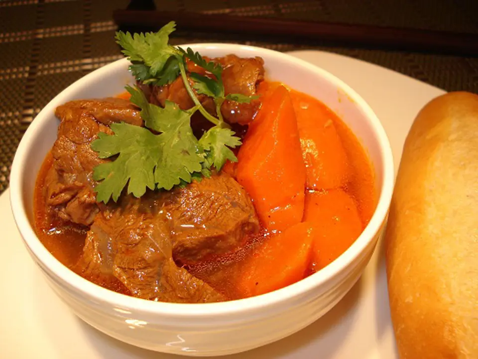 Cách nấu bò kho ngon đúng chuẩn
