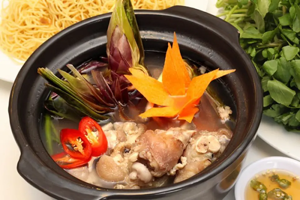 Cách nấu canh Atiso hầm chân giò