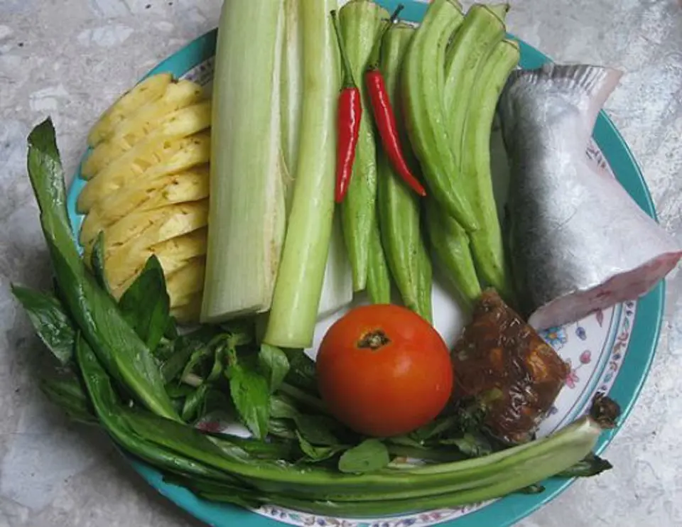 Cách nấu canh chua cá basa trọn vị Cách nấu canh chua cá basa trọn vị