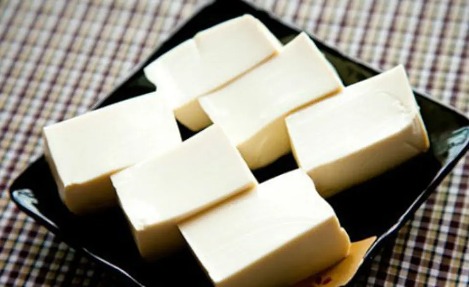 Cách phân biệt đậu phụ chứa thạch cao Cách phân biệt đậu phụ chứa thạch cao