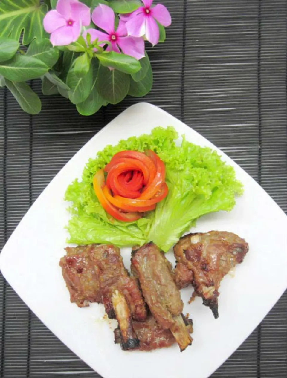 Cách ướp sườn sả ớt nướng thơm lừng Cách ướp sườn sả ớt nướng thơm lừng