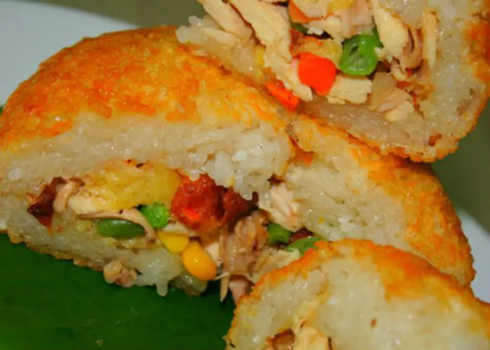 Công thức làm gà bọc xôi chiên nóng hổi