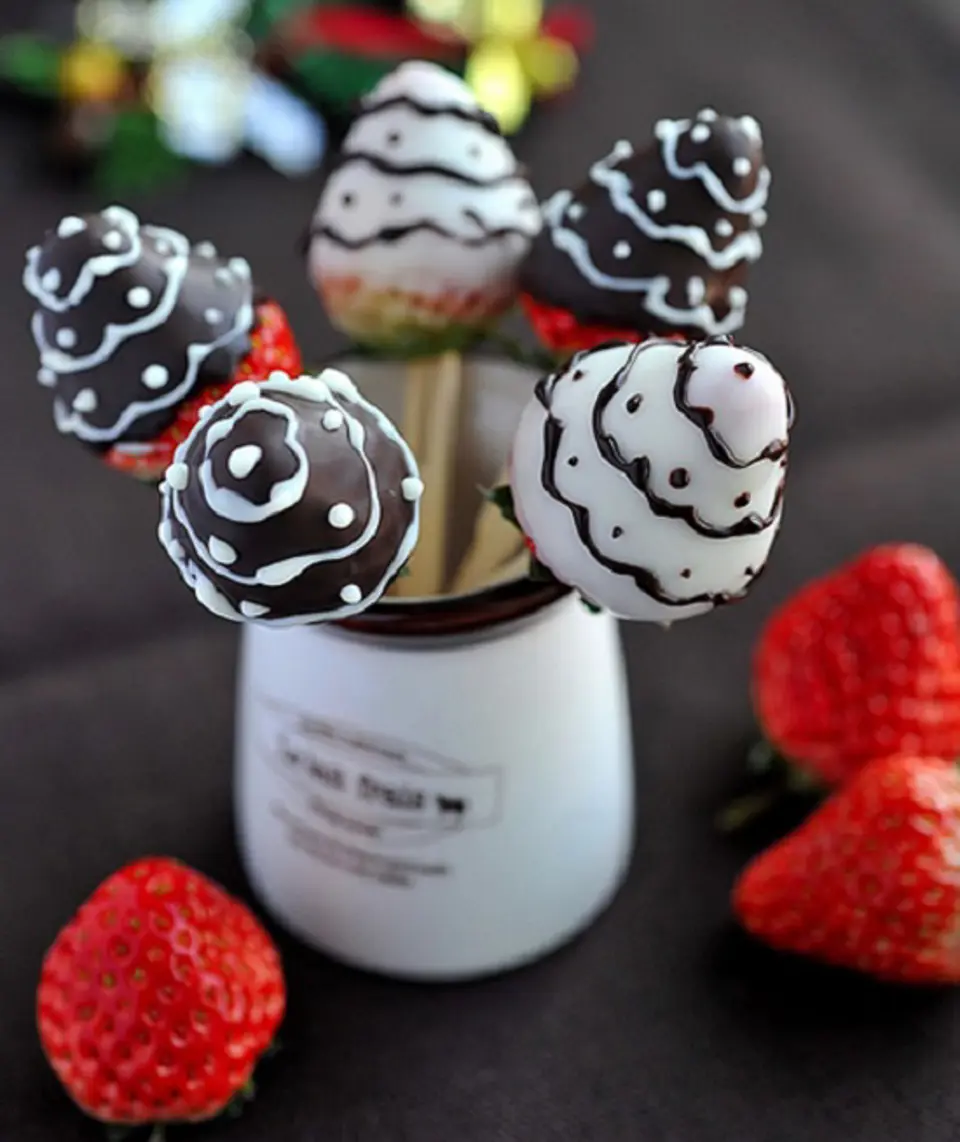 Giáng sinh ngọt ngào với dâu tây chocolate Giáng sinh ngọt ngào với dâu tây chocolate