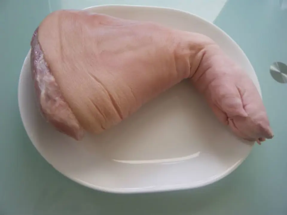 Học làm món chân giò hầm thuốc bắc bổ dưỡng