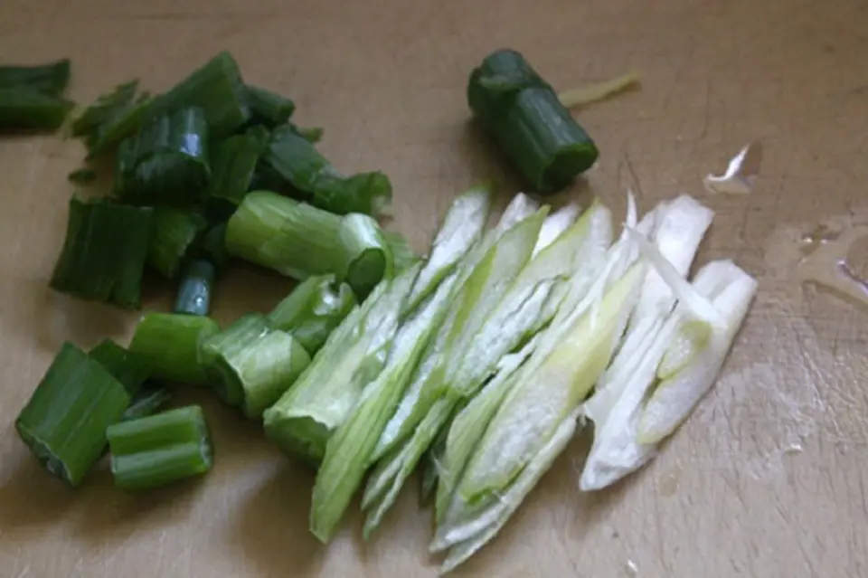 Ngon cơm với món sườn heo om khoai tây