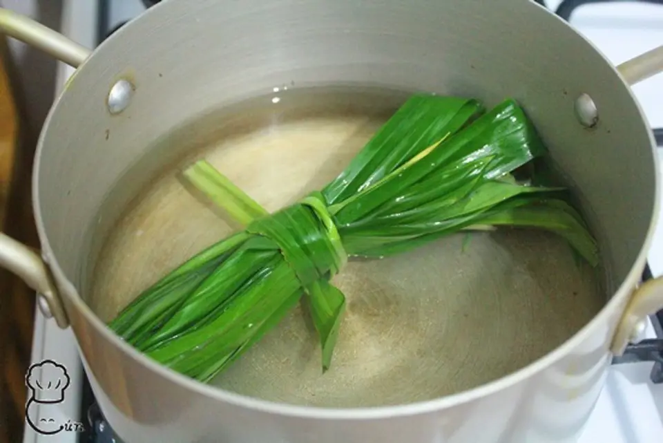 Bánh Trung thu rau câu trái cây ngọt mát lạ miệng