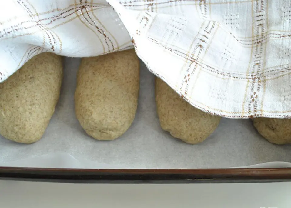 Cách làm bánh mì lúa mạch đen dễ dàng