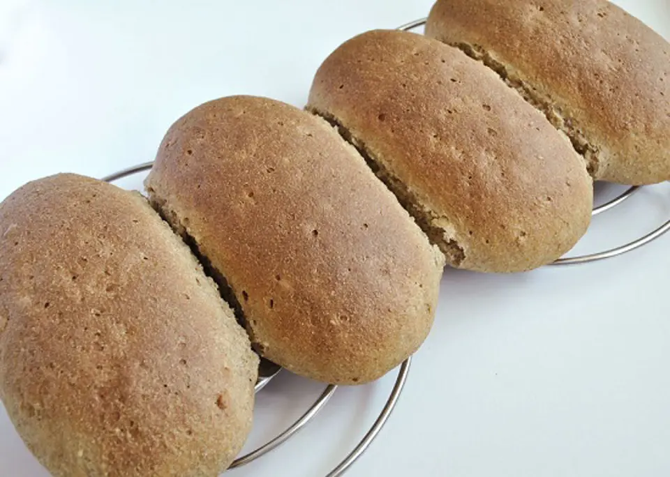 Cách làm bánh mì lúa mạch đen dễ dàng