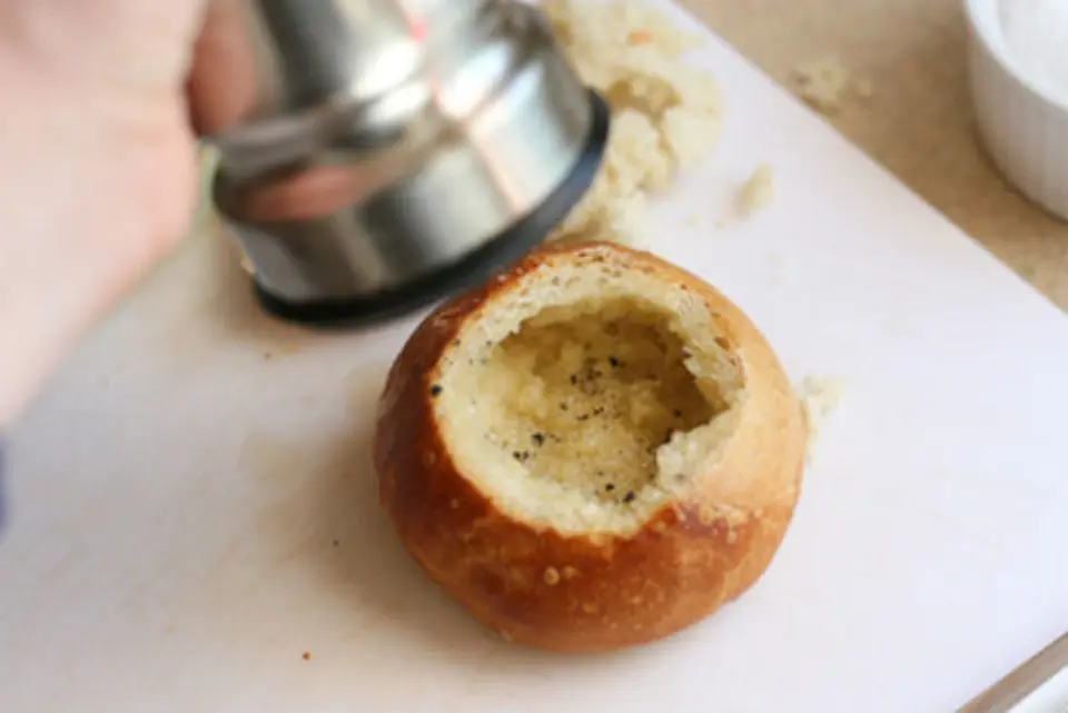 Cách làm bánh mì phô mai thịt nguội đơn giản cho bữa sáng