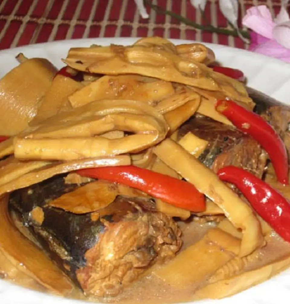 Cách làm cá nục kho măng dân dã ngon cơm Cách làm cá nục kho măng dân dã ngon cơm