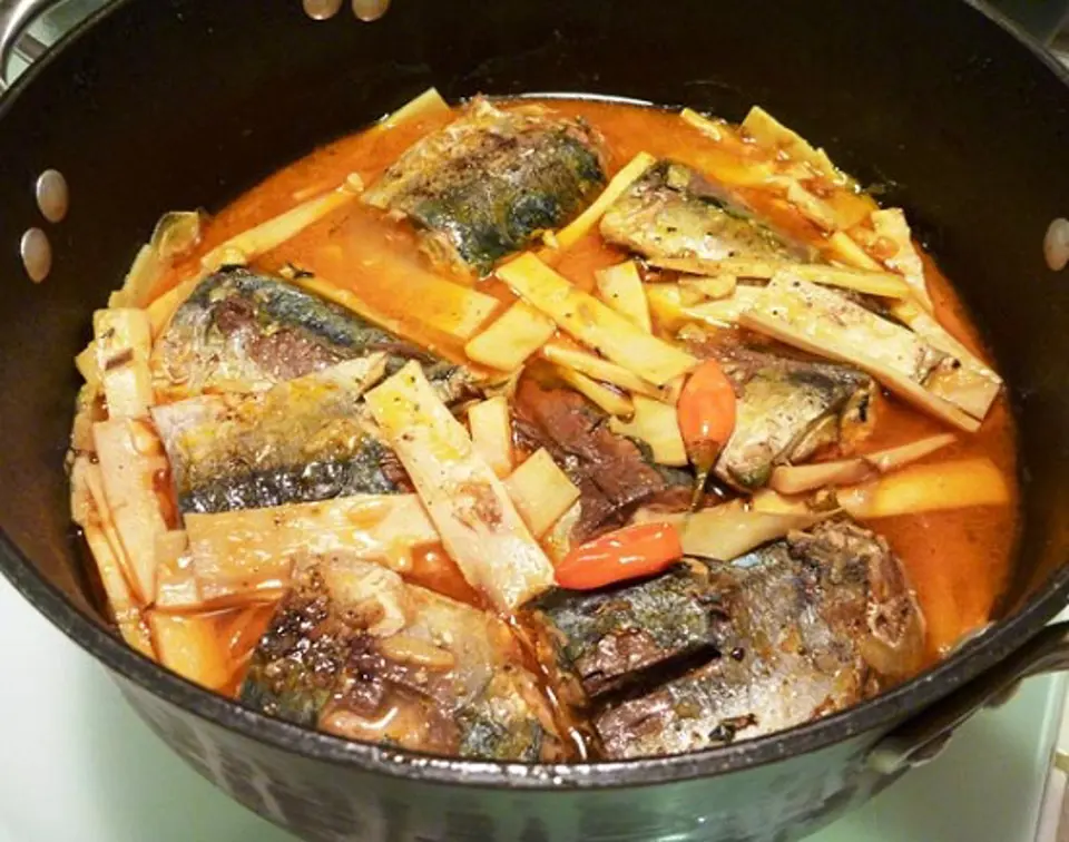 Cách làm cá nục kho măng dân dã ngon cơm Cách làm cá nục kho măng dân dã ngon cơm
