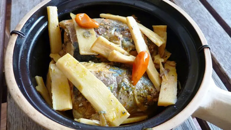 Cách làm cá nục kho măng dân dã ngon cơm Cách làm cá nục kho măng dân dã ngon cơm