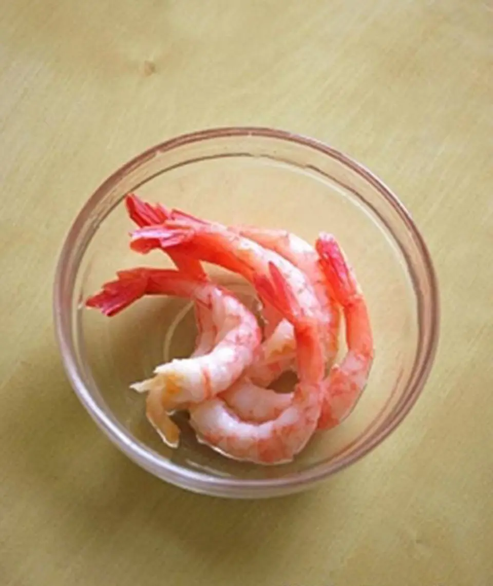 Cách làm củ cải nhồi tôm thịt hấp dẫn