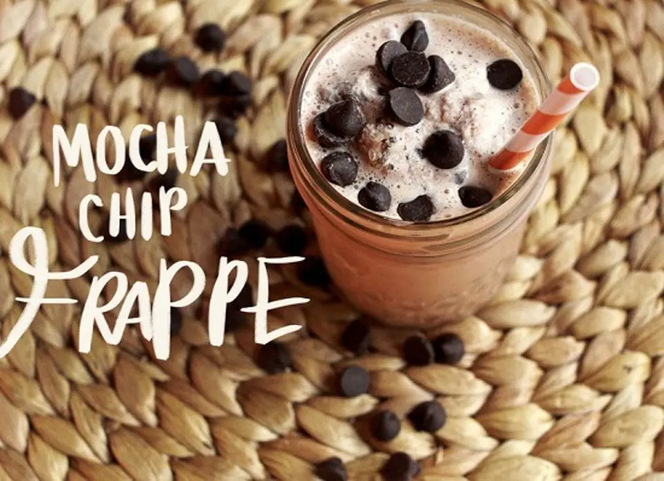 Cách làm Mocha chip Frappe Cách làm Mocha chip Frappe
