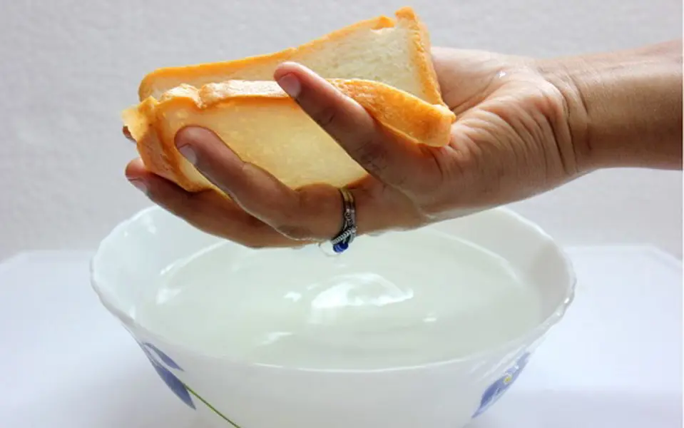 Cách làm món bánh mì cay bọc khoai tây chiên giòn