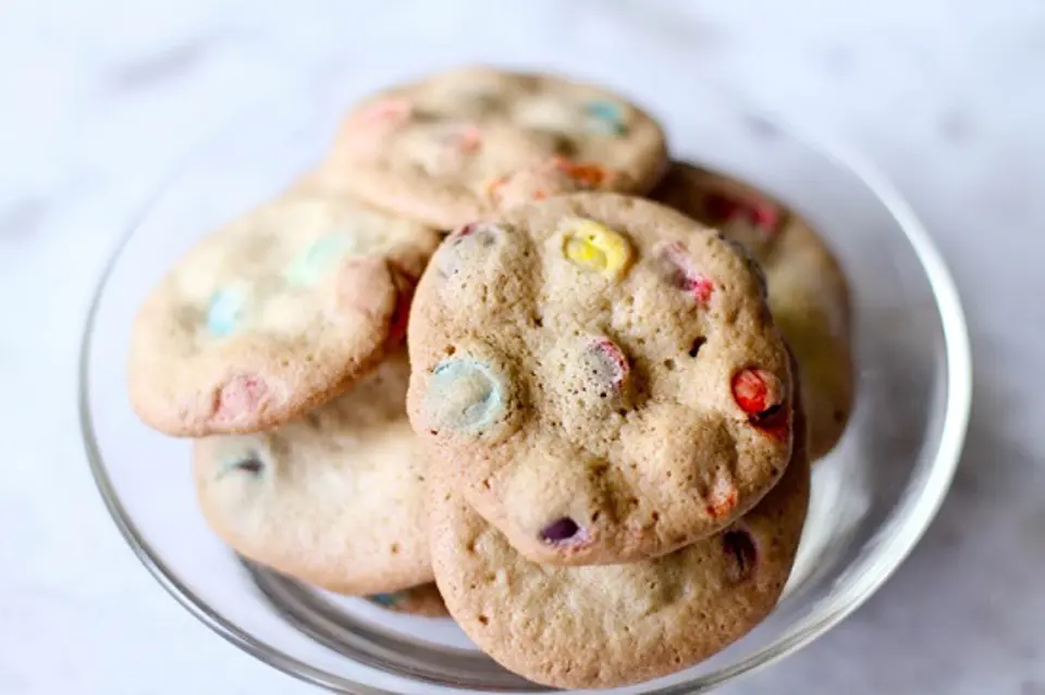 Cách làm món bánh quy M & M độc đáo