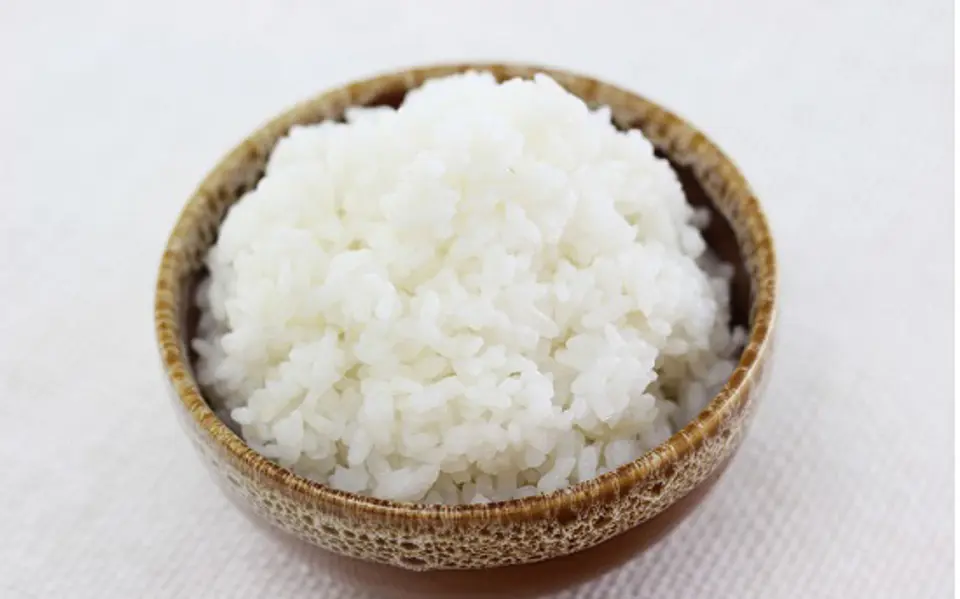 Cách làm món cơm gà chiên ngon đúng điệu