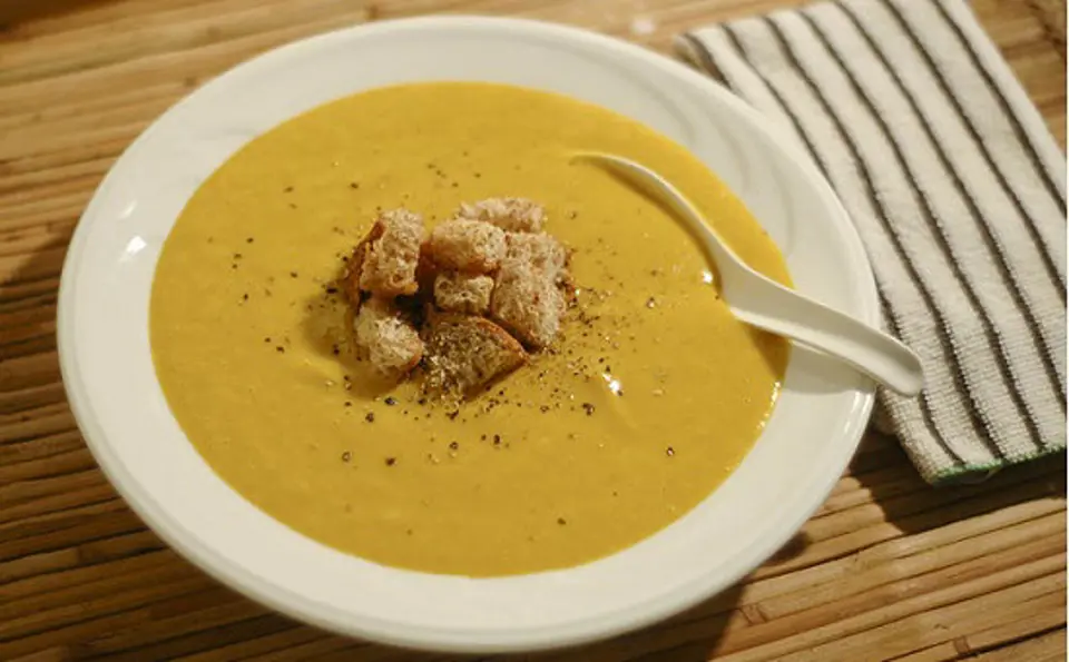 Cách làm món soup bí đỏ thịt gà bổ dưỡng Cách làm món soup bí đỏ thịt gà bổ dưỡng