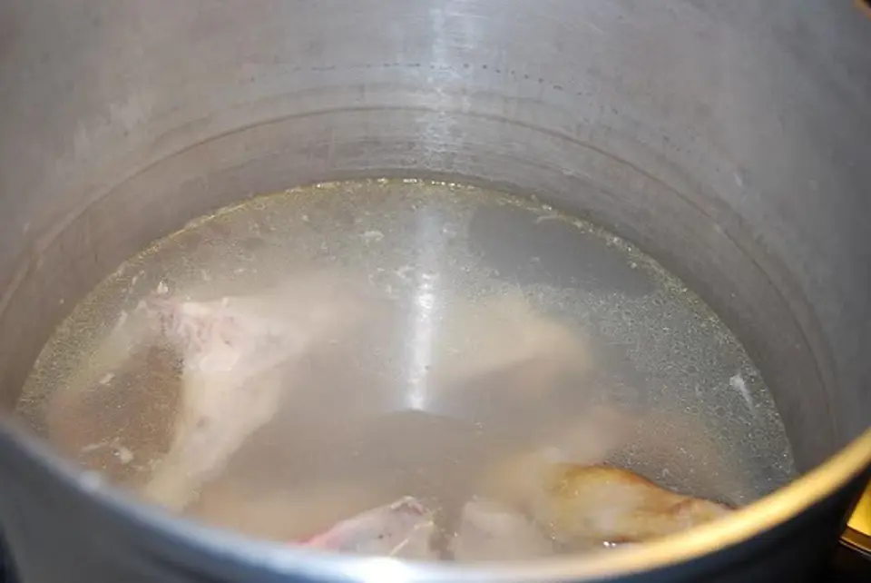 Cách làm món súp bí đỏ kem tươi ngon tuyệt cho bé yêu Cách làm món súp bí đỏ kem tươi ngon tuyệt cho bé yêu