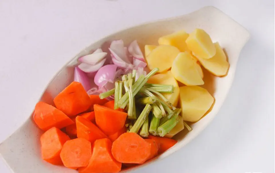 Cách làm món thịt bò hầm nấm kiểu Pháp