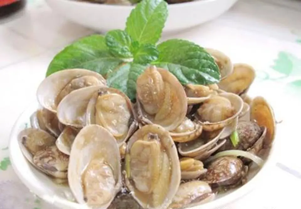 Cách làm ngao sốt dầu hào thơm nức mũi