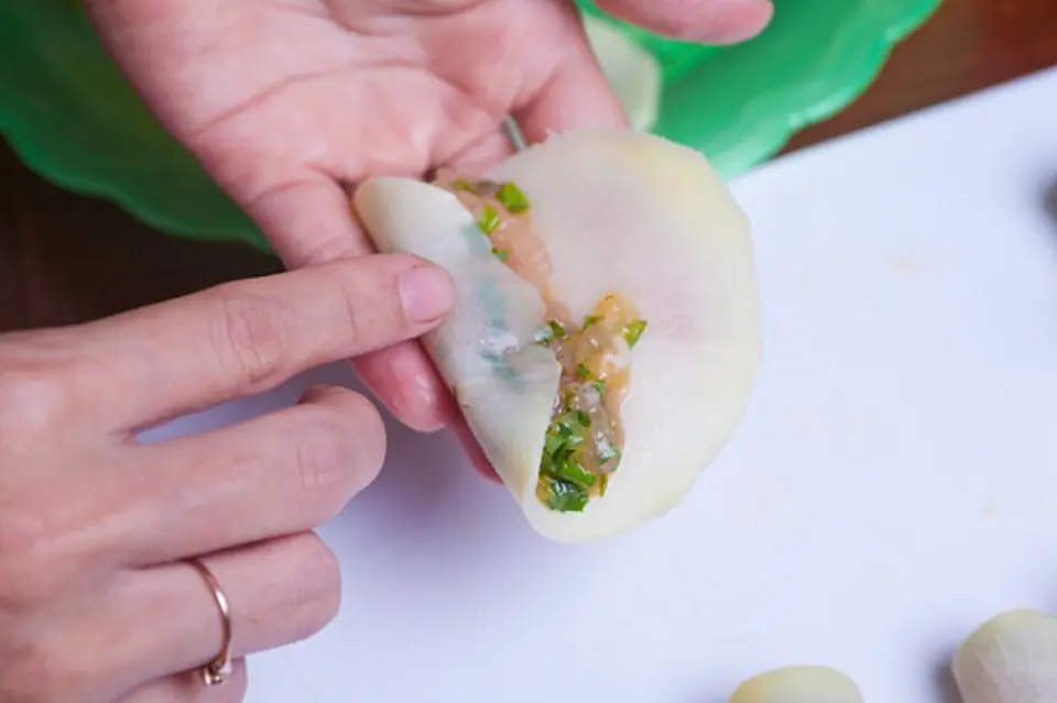 Hướng dẫn cách làm măng cuốn thịt gà hấp Hướng dẫn cách làm măng cuốn thịt gà hấp