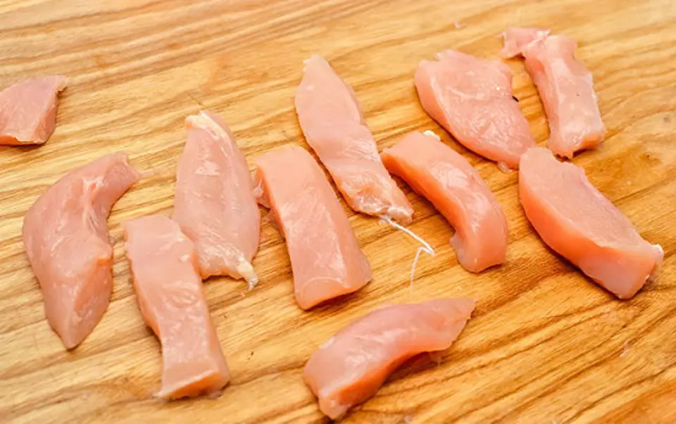 Hướng dẫn làm món gà chiên sâu thơm ngon đặc biệt