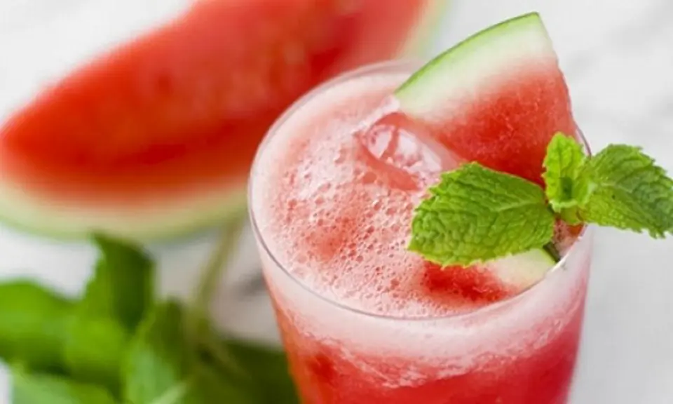Cách làm 2 kiểu cocktail mojito mát lạnh cho ngày hè
