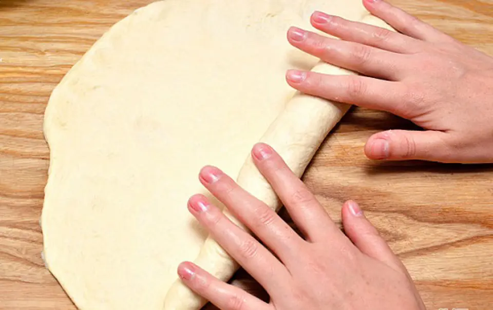 Cách làm bánh mì que trứ danh của nước Pháp