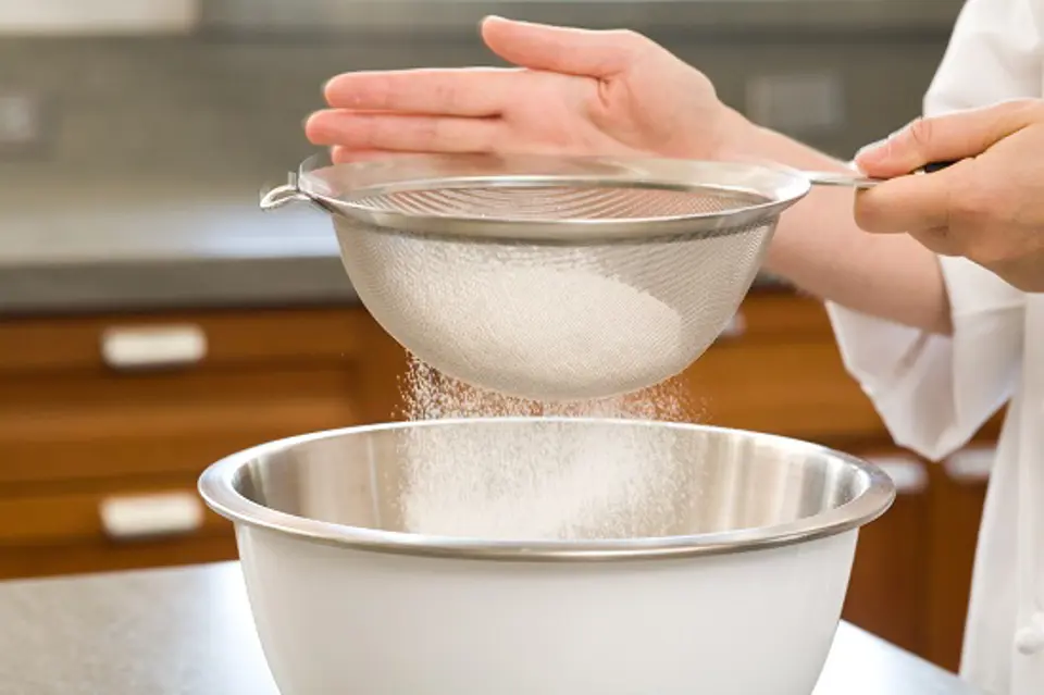 Cách làm bánh mì que trứ danh của nước Pháp