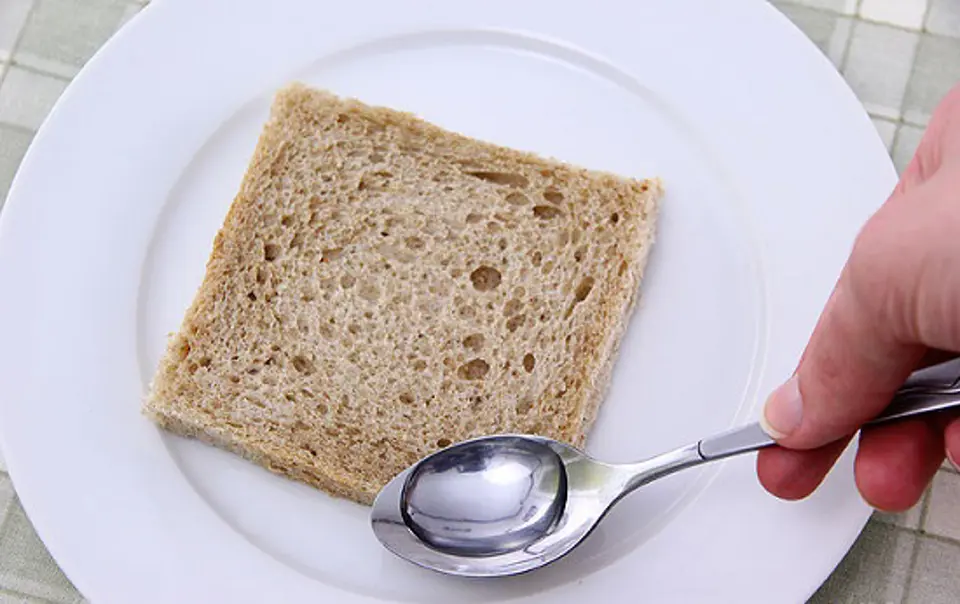 Cách làm bánh mì xì gà thơm ngon độc đáo