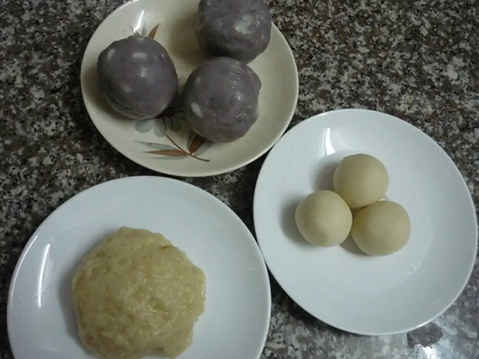 Cách làm bánh pía nhân khoai môn cho tết trung thu