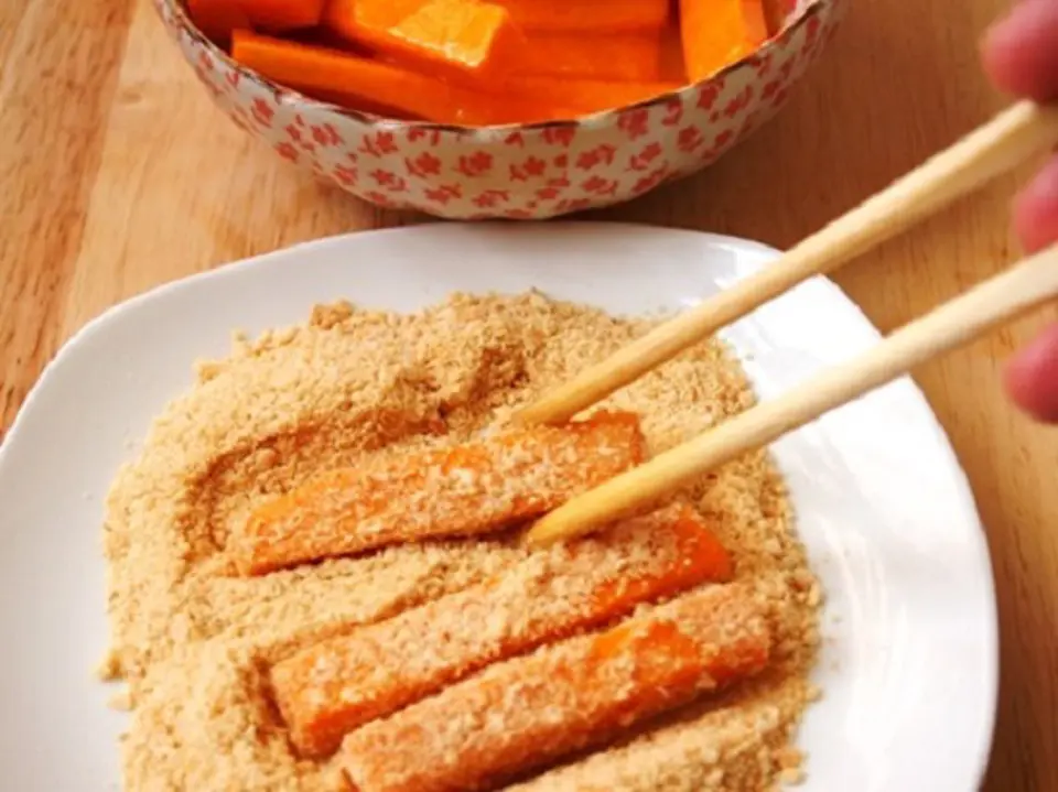 Cách làm bí đỏ chiên xù