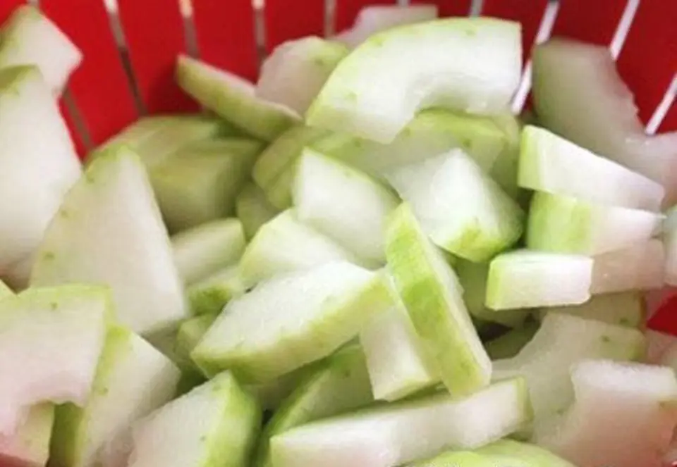 Cách làm canh bí nấu mọc siêu nhanh